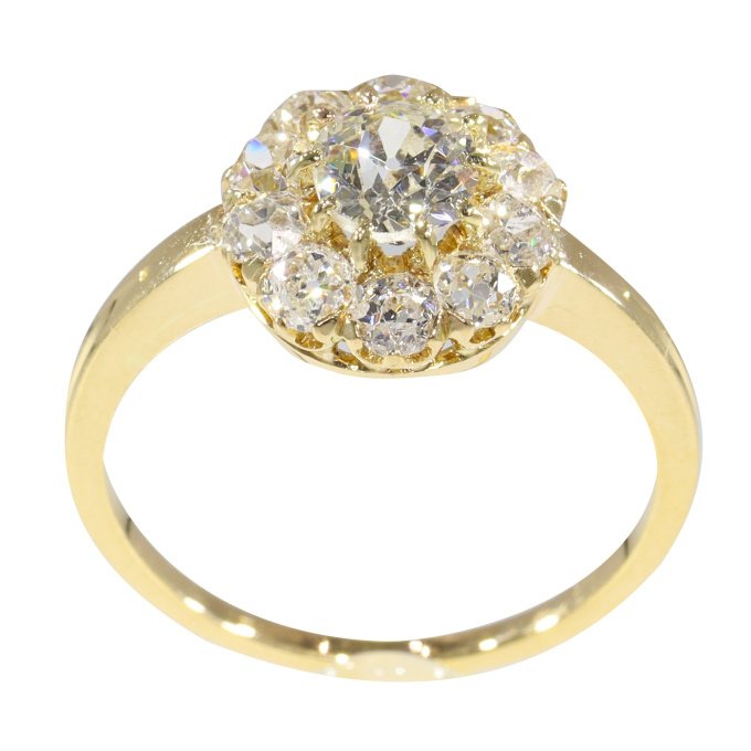 Vintage antique diamond Victorian engagement ring by Onbekende Kunstenaar