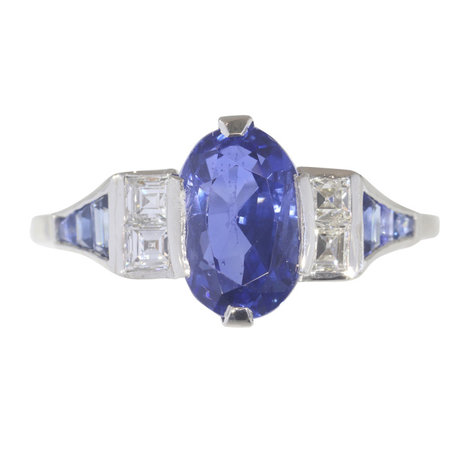 Vintage 1950's platinum engament ring with gem quality untreated sapphire and carre cut diamonds by Unknown artist