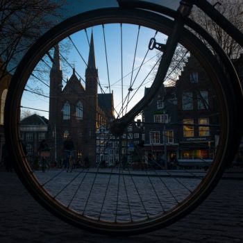Amsterdam through wheels #18 'De Krijtberg' by Friso Boven
