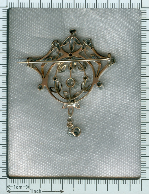 Antique Belle Epoque diamond brooch pendant by Artista Sconosciuto