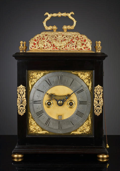 English Table Clock by Artiste Inconnu