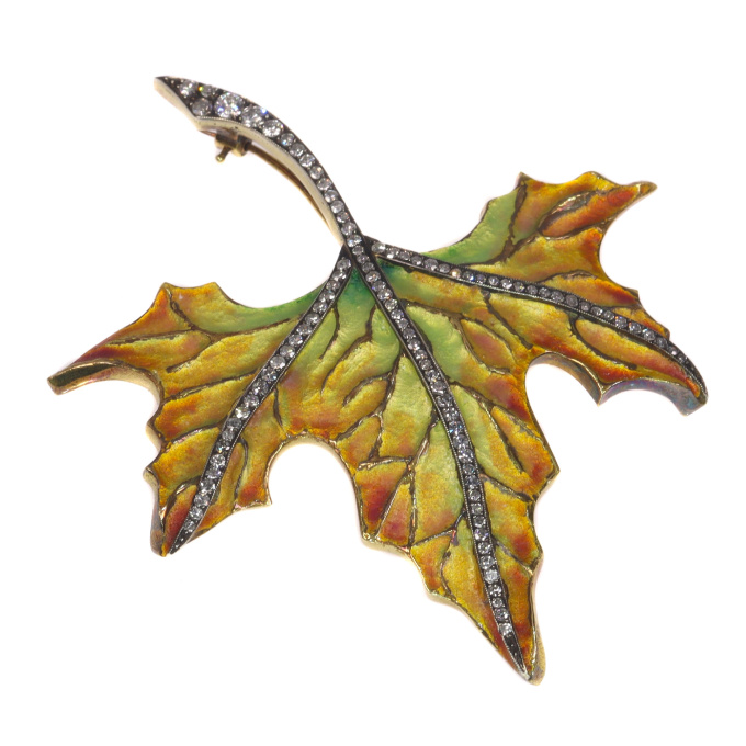 Vintage autumn leaf brooch enameled and with diamonds by Unknown artist