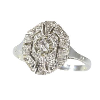 French Vintage Art Deco 18K and platinum ring with diamonds by Unknown Artist