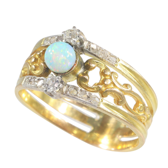 Vintage antique Victorian diamond ring with opal sphere by Unbekannter Künstler