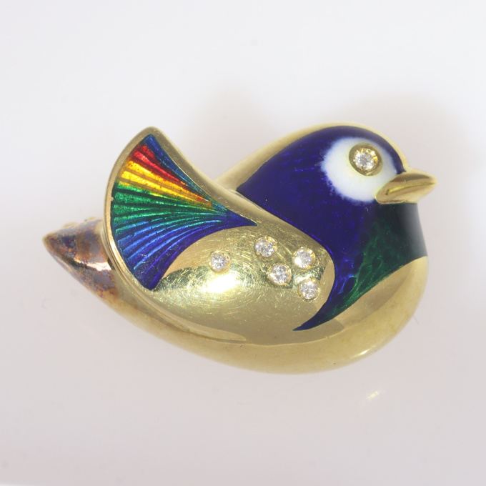 Vintage gold enameled bird brooch set with brilliant cut diamonds by Unknown artist