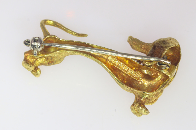 Vintage Fifties gold dachshund dog brooch by Unknown Artist