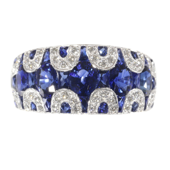 High quality Vintage ring with diamonds and sapphire - great model! by Artista Desconhecido