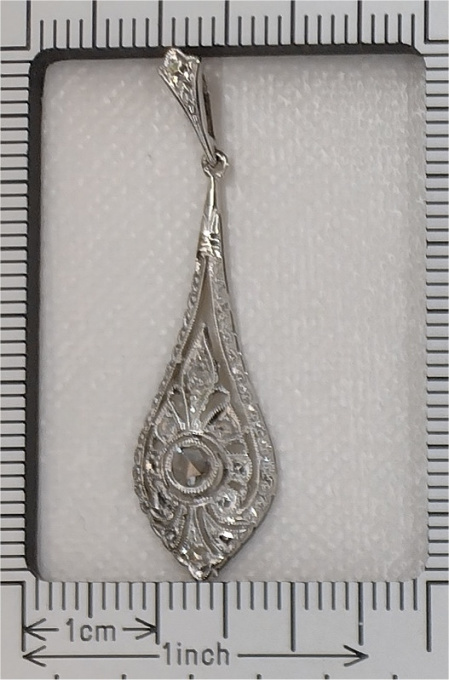 Vintage 1920's Belle Epoque / Art Deco diamond pendant by Artista Sconosciuto
