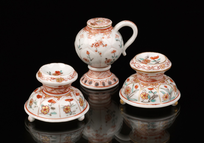 Two Saltcellars and a Mustard Pot, Japan, Dutch decorated by Artiste Inconnu