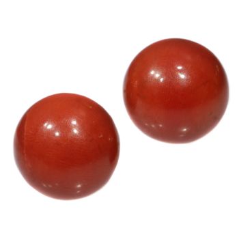 Antique gold red coral stud earrings (ca. 1900) by Unknown Artist