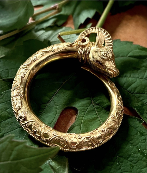 Golden Bracelet by Unbekannter Künstler