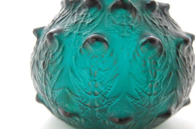 A very rare deep green ‘Fougeres’ Vase designed by R. Lalique by René Lalique