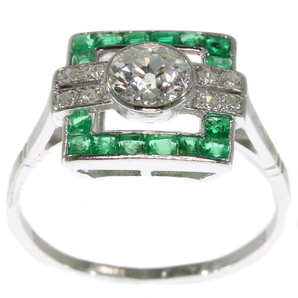 Strong yet sober design Art Deco ring with diamonds and emeralds by Unknown artist