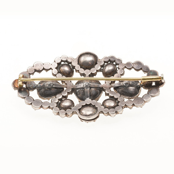 Dutch antique brooch with rosecut diamonds by Unknown artist