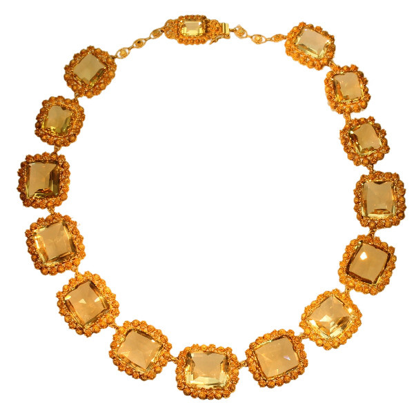 Antique necklace gold cannetille filigree work with 15 big citrine stones by Artiste Inconnu