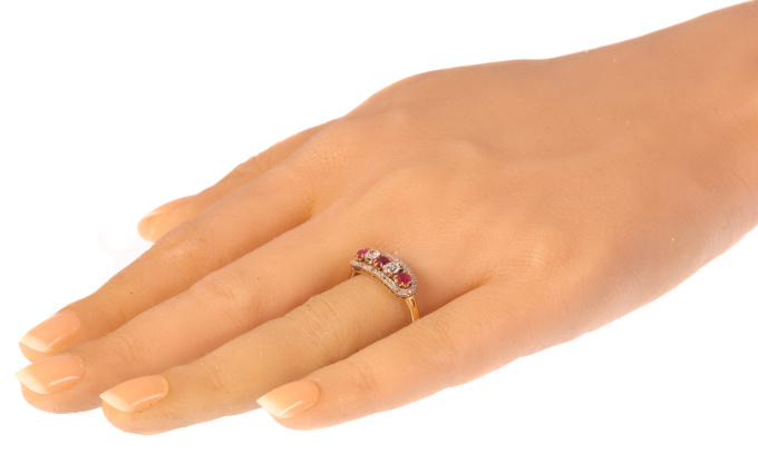 Victorian diamond and ruby ring by Artista Desconhecido