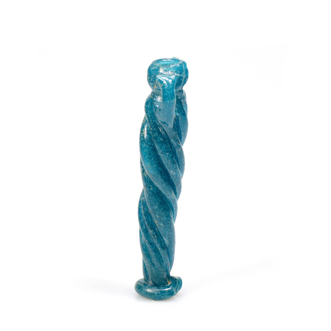 A Late Roman turquoise glass rod-formed balsamarium, 4th-5th century AD by Artista Desconhecido