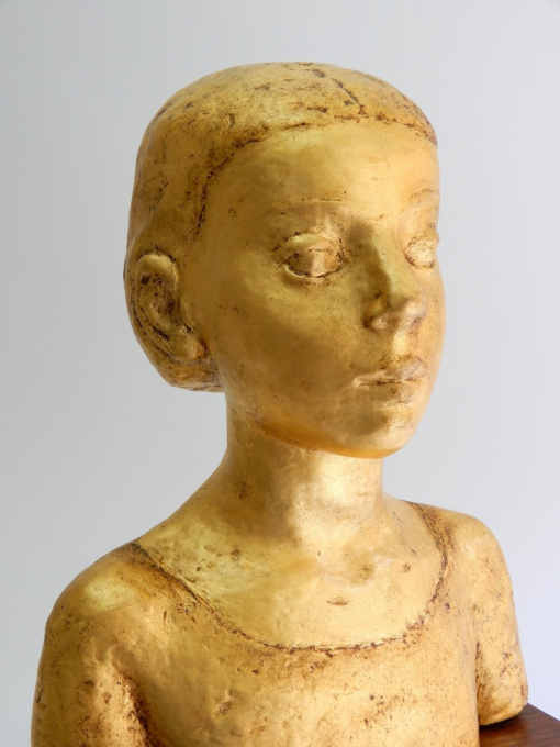 Bust young girl by Léon Indenbaum
