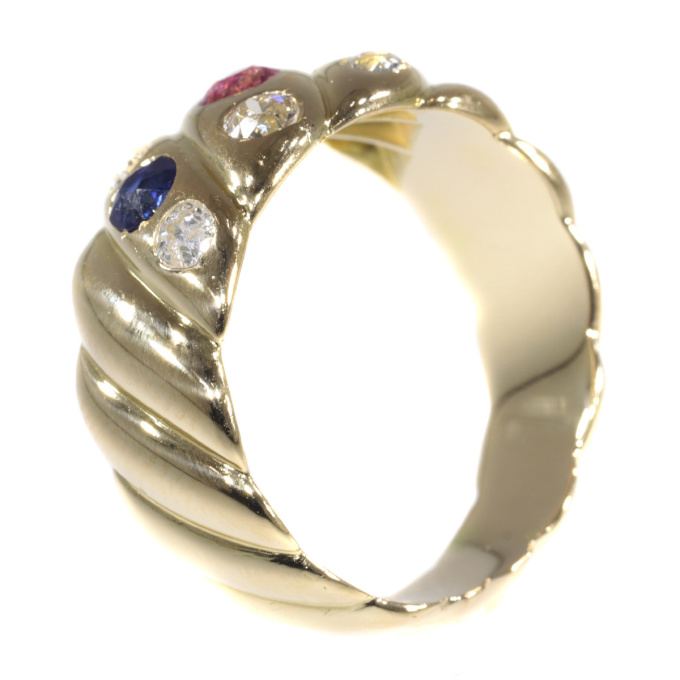 Antique 18K gold Victorian diamond sapphire and ruby ring by Onbekende Kunstenaar