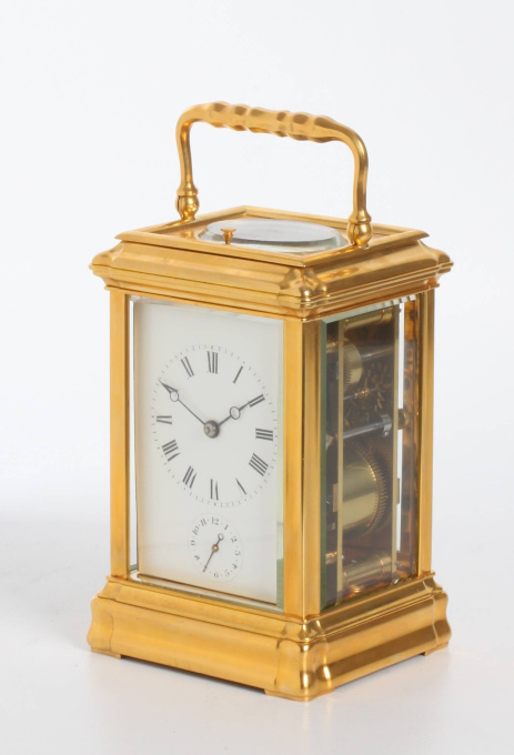 A French gilt gorge case carriage clock with alarm, circa 1860 by Artista Desconocido