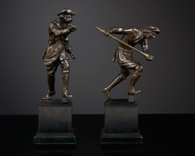 Pair of Dutch Bronze Statuettes of Hunters by Artista Sconosciuto