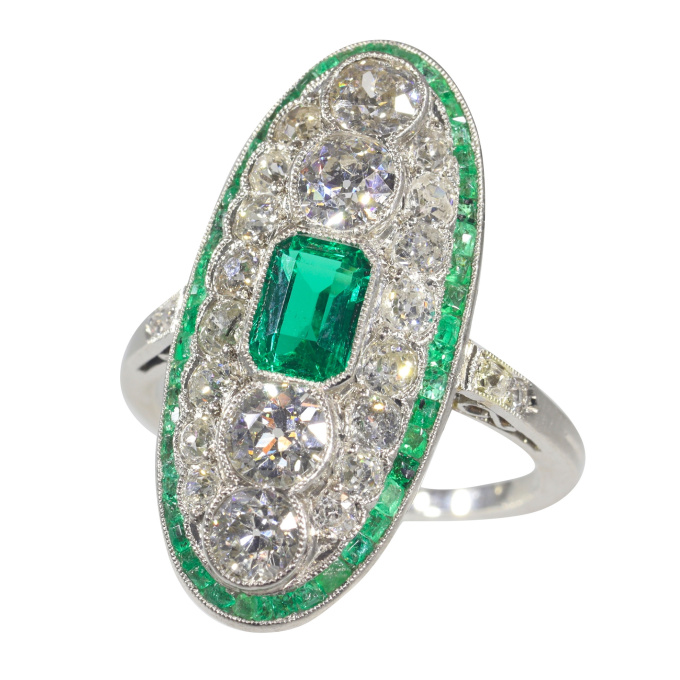 Genuine vintage Art Deco diamond and emerald engagement ring with high quality untreated Colombian emerald by Artista Desconocido