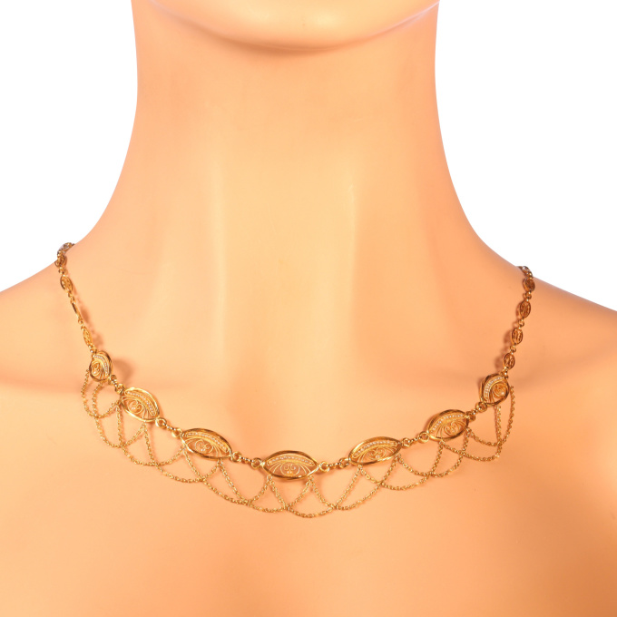 Antique French 18K gold filigree necklace with over 100 natural seed pearls by Unbekannter Künstler
