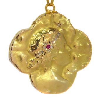 Genuine vintage Art Nouveau 18K gold locket good luck charm by Artista Desconocido
