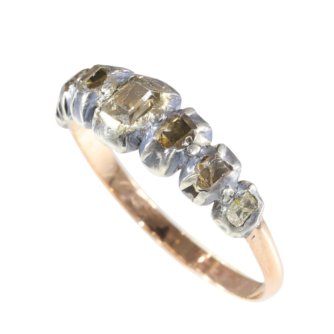 Whispers of the Past: A Baroque Diamond Ring from 1700 by Artista Sconosciuto