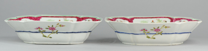 Unusual pair of large Famille Rose serving dishes, (1711-1796) by Artiste Inconnu
