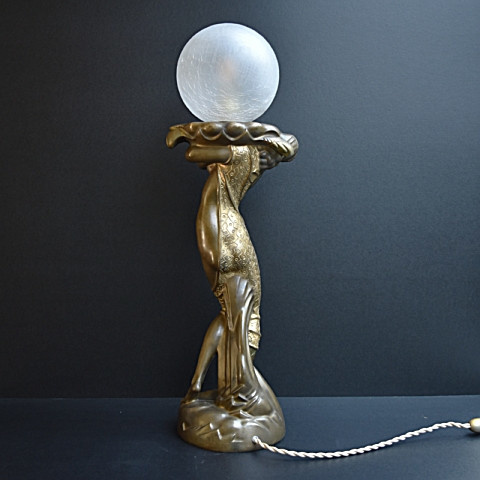 Art deco figure lamp  by Unbekannter Künstler