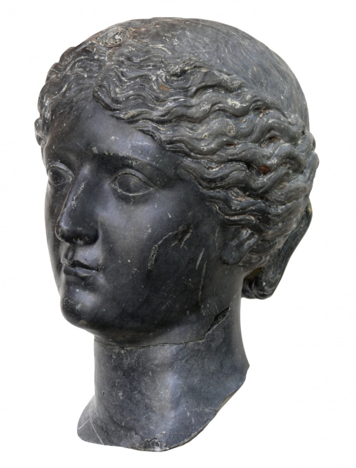 Head of empress Livia by Unbekannter Künstler