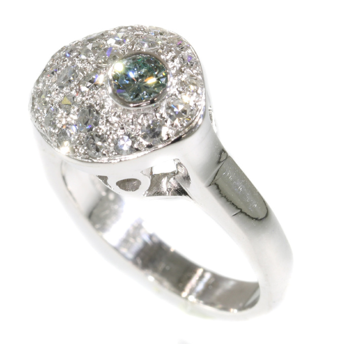 Vintage Fifties diamond ring with natural light blue diamond by Artista Sconosciuto