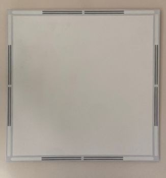 Wit vierkant met acht messen by Jan Roeland
