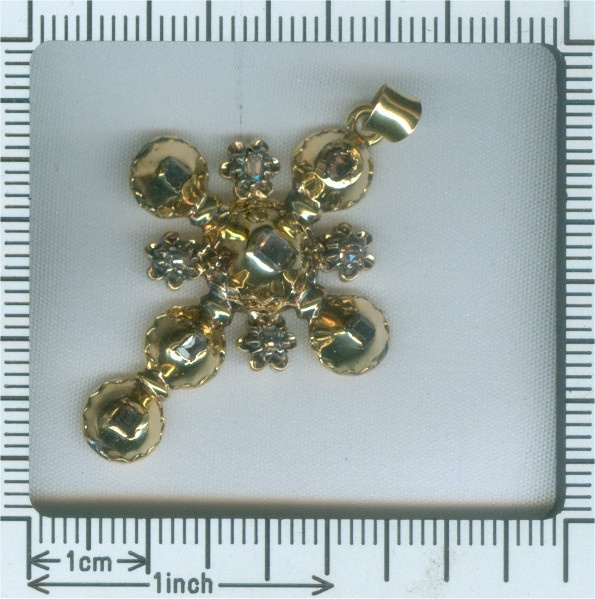 18th Century Antique gold cross table cut rose cut diamonds set by Unknown Artist