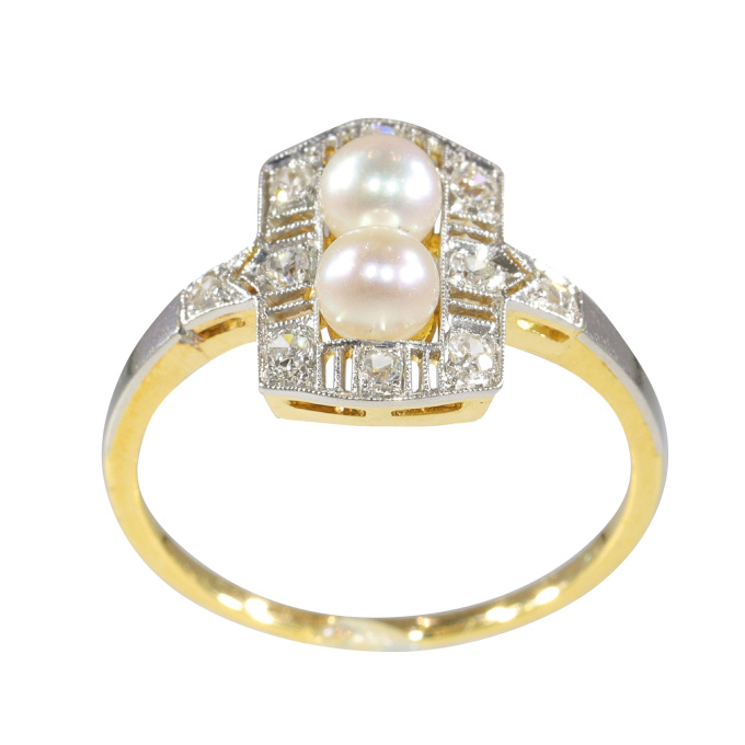 Vintage 1920's Edwardian Art Deco diamond and pearl engagement ring by Artista Sconosciuto