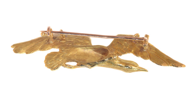 Late Victorian gold brooch flying eagle by Unbekannter Künstler