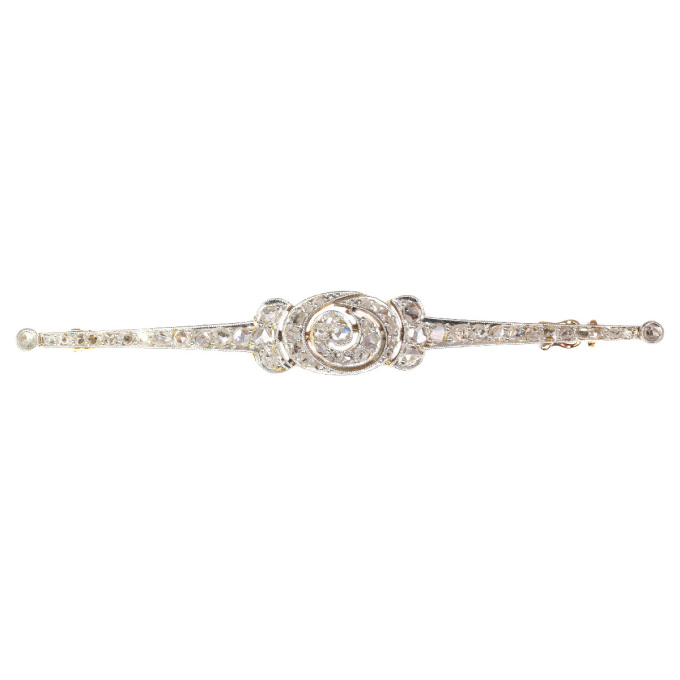 Bar Brooch Bel Epoque Art Deco 18K gold with 65 rose cut diamonds by Artiste Inconnu