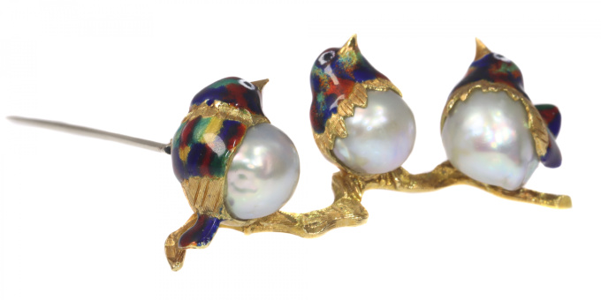 Whimsical vintage Seventies gold and pearl brooch three little enameled birds on a branch by Artiste Inconnu