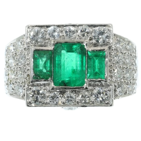 Unique ring pair of a Platinum Art Deco original with emeralds and its dummy model by Onbekende Kunstenaar