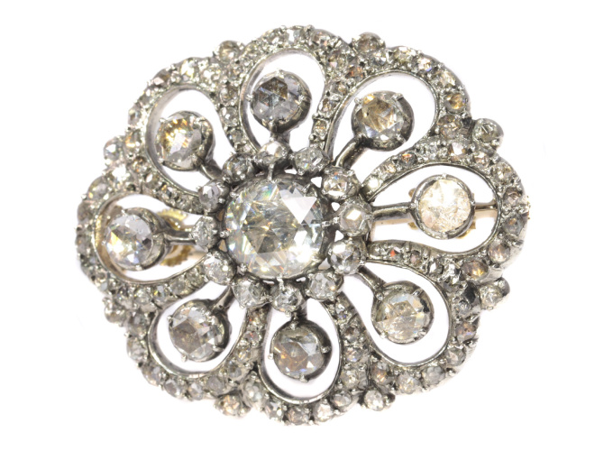Typical Dutch antique rose cut diamond jewel brooch by Artista Desconhecido