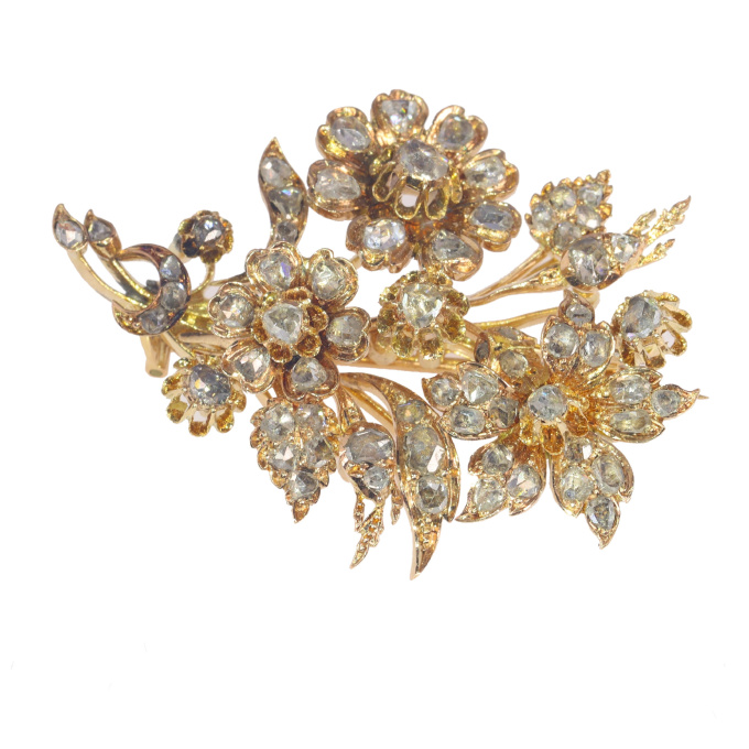Vintage antique Victorian 18K gold diamond loaded flower branch brooch by Onbekende Kunstenaar
