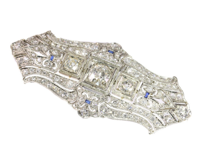 Original Vintage Art Deco diamond platinum brooch by Artiste Inconnu