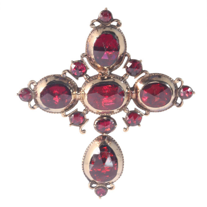 Antique French cross Badine" with large rose cut garnets made shortly after French Revolution" by Onbekende Kunstenaar