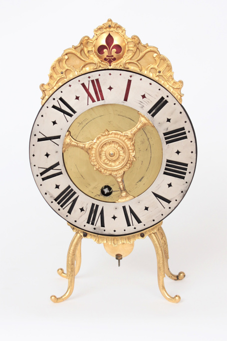 A fine Swiss gilt brass night clock 'vielleuse' B. Blaser A Berne, circa 1750 by B. Blaser Berne