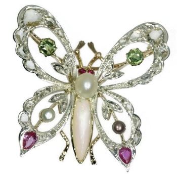 Vintage bejeweled butterfly brooch by Artista Desconocido