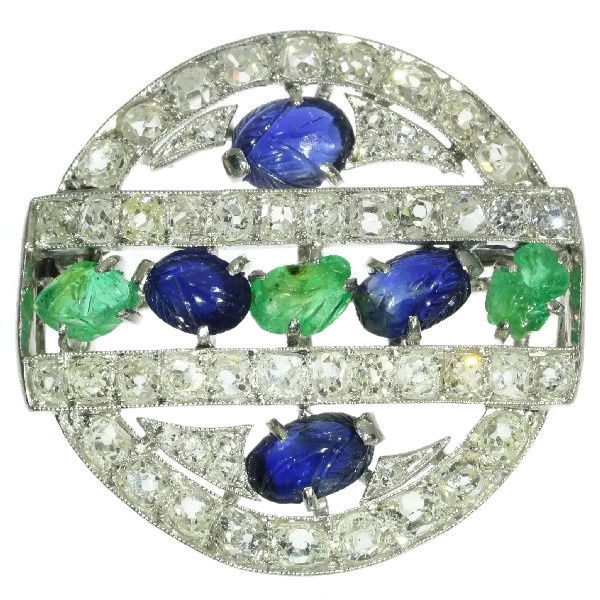French Art Deco so-called tutti frutti brooch with diamond emerald sapphire by Artista Desconhecido