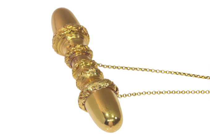 Antique Dutch 18K gold mystery jewel pendant on chain by Onbekende Kunstenaar