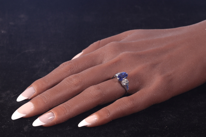 Vintage 1950's platinum engament ring with gem quality untreated sapphire and carre cut diamonds by Artista Sconosciuto