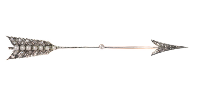 Victorian large diamond arrow brooch by Artista Sconosciuto